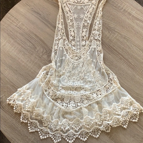 Beautiful Lace Racerback Tank - Picture 2 of 4